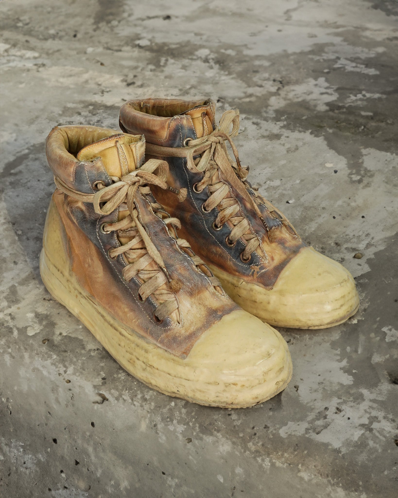 Carol Christian Poell High Top Drip Sneakers (AM/2524 ROOMS-PTC/01) –  DARKARCHIVE NYC